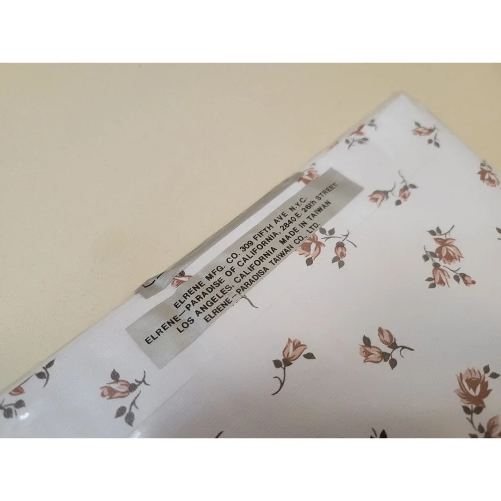 Vintage California Creations Floral Vinyl Tablecloth Flannel Back Oblong 52x70